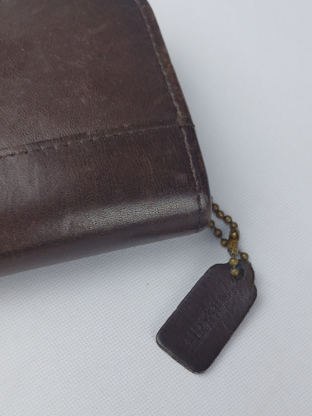 Coach Vintage Brown Leather Zip Wallet. - Picture 8 of 15